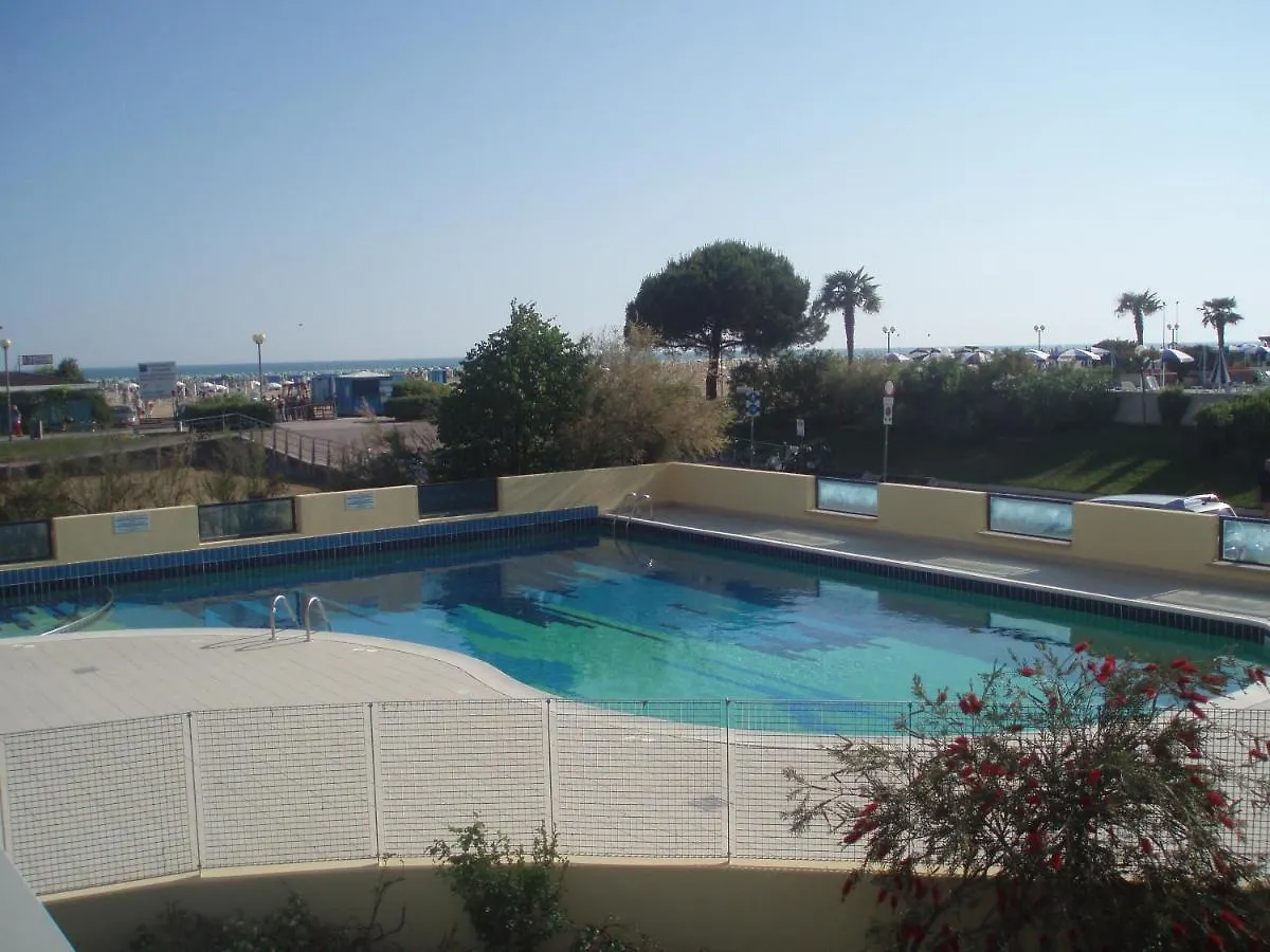 Seafront View Studio In Bibione - Beahost