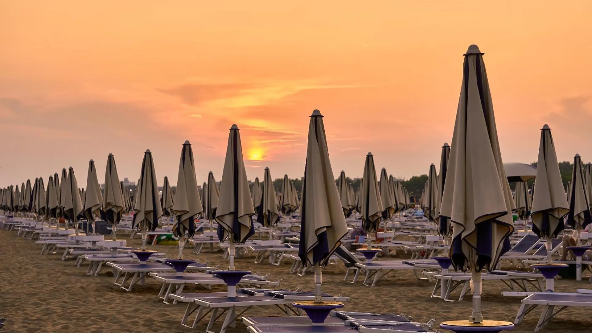 Seafront View Studio In Bibione - Beahost Italy