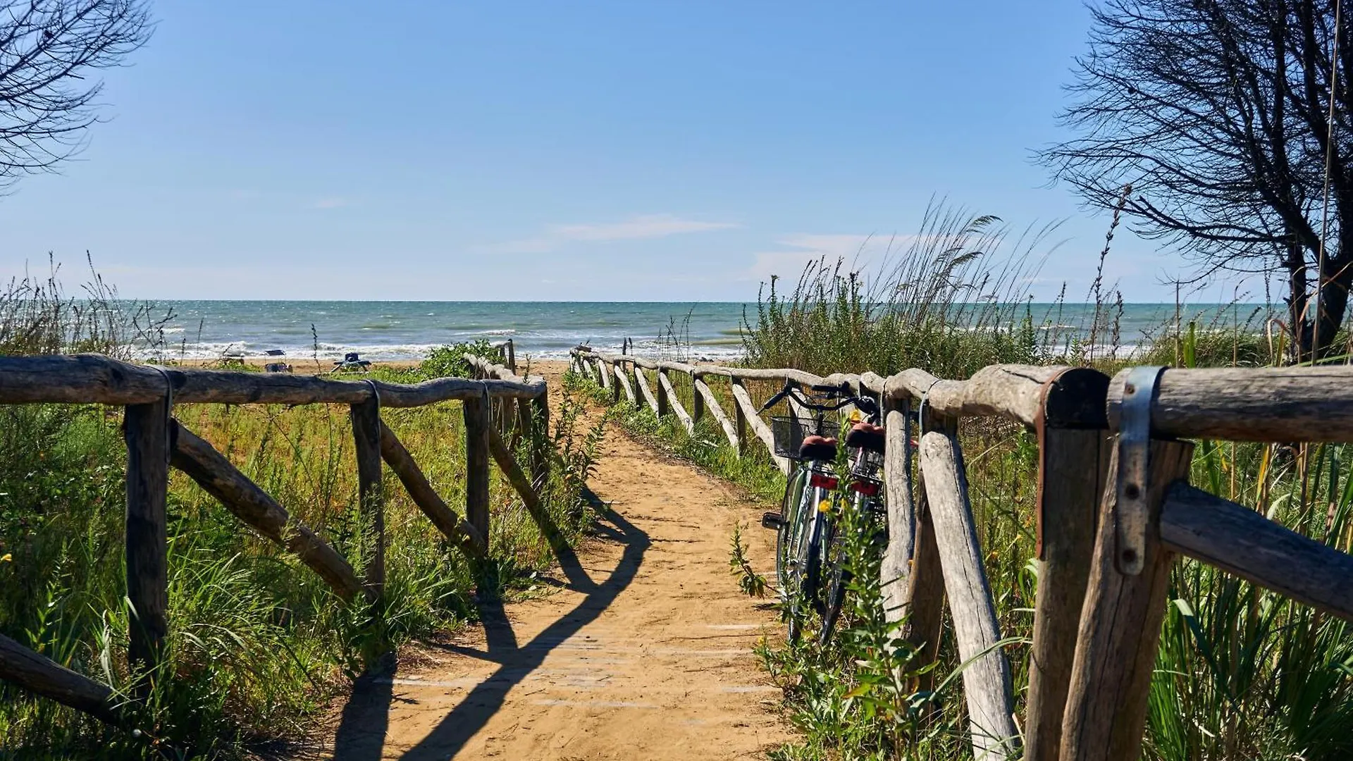 Seafront View Studio In Bibione - Beahost 0*,  Italy